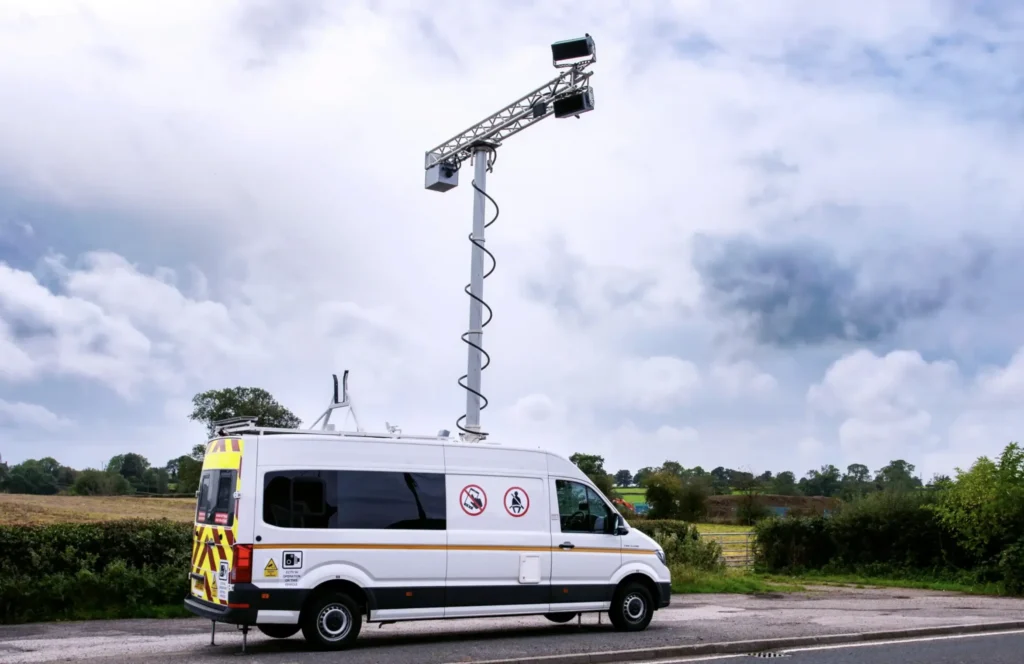 Mobile Unit With AI Traffic Cameras